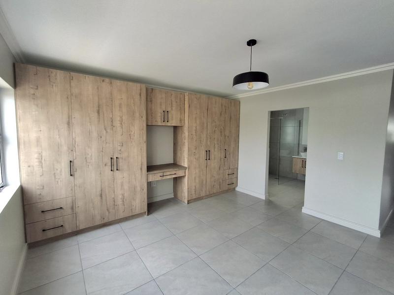 3 Bedroom Property for Sale in Shelley Point Western Cape